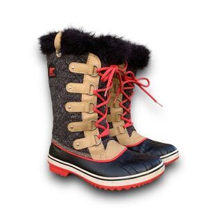 Sorel Tofino Herringbone Insulated Waterproof Winter Snow Boots Women’s size 8.5